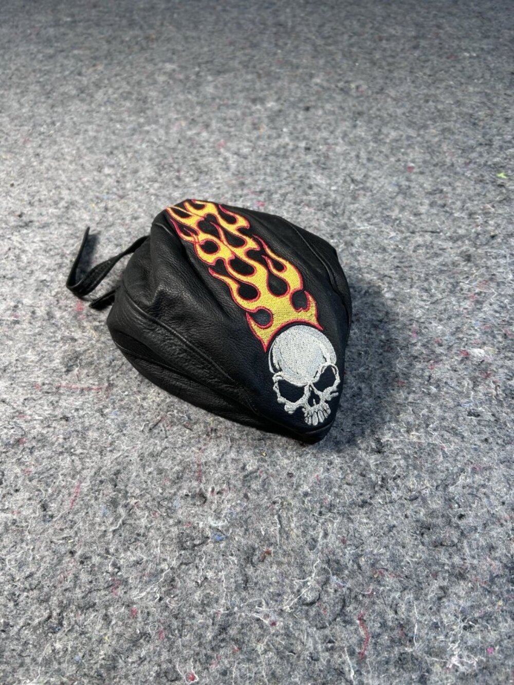 Mens Black Leather Flaming Skull Headwrap Biker Doo Rag Motorcycle